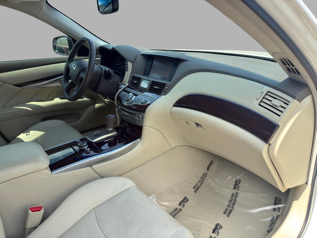 2019 INFINITI Q70 3.7 LUXE
