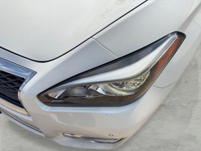 2019 INFINITI Q70 3.7 LUXE