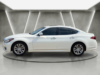 2019 INFINITI Q70 3.7 LUXE