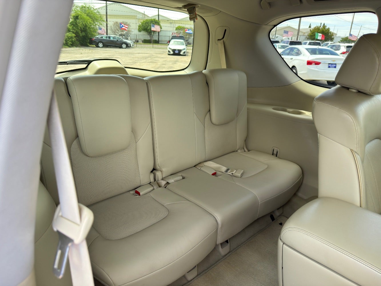 2015 INFINITI QX80 Luxury