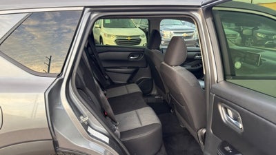 2024 Nissan Rogue SV FWD