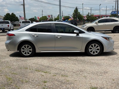 2020 Toyota Corolla LE