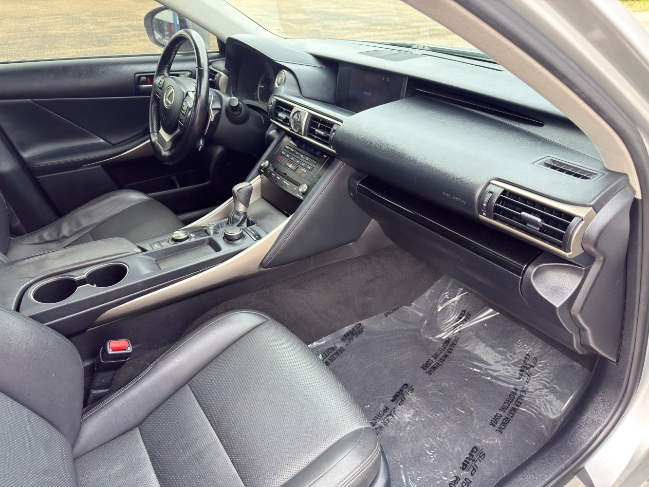 2017 Lexus IS 200t