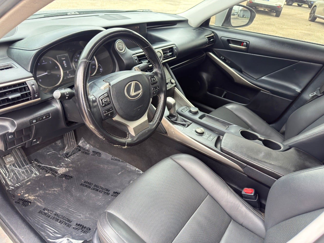 2017 Lexus IS 200t