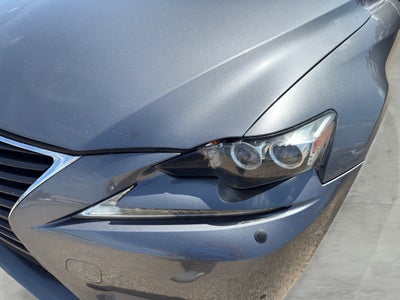 2016 Lexus IS 200t