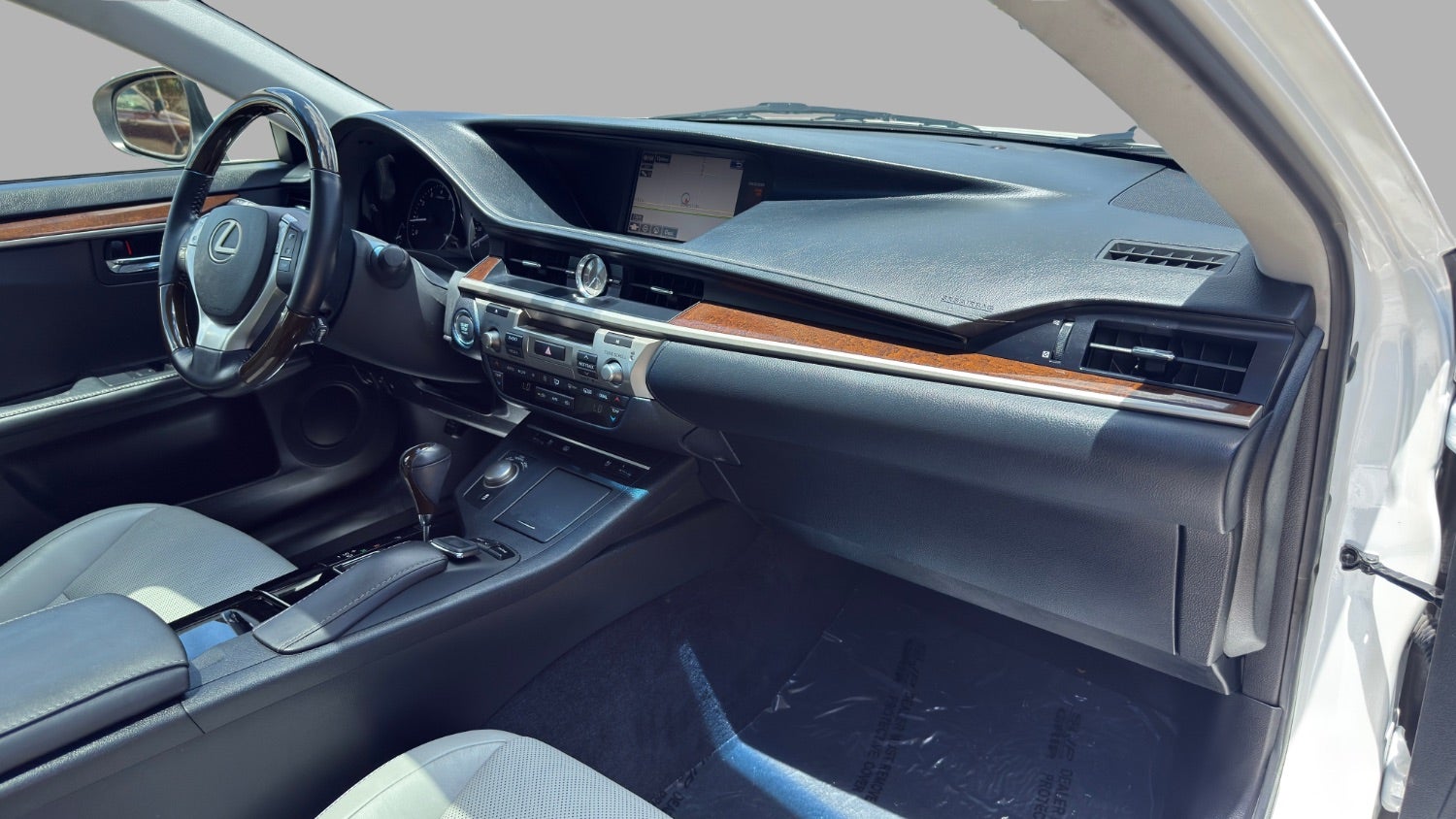 2015 Lexus ES 350 Crafted Line
