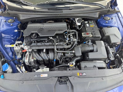 2023 Hyundai Elantra SE