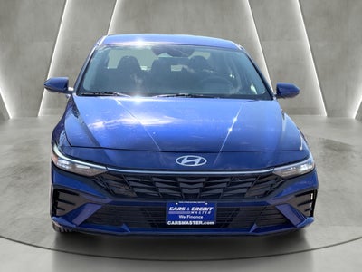 2025 Hyundai Elantra SE