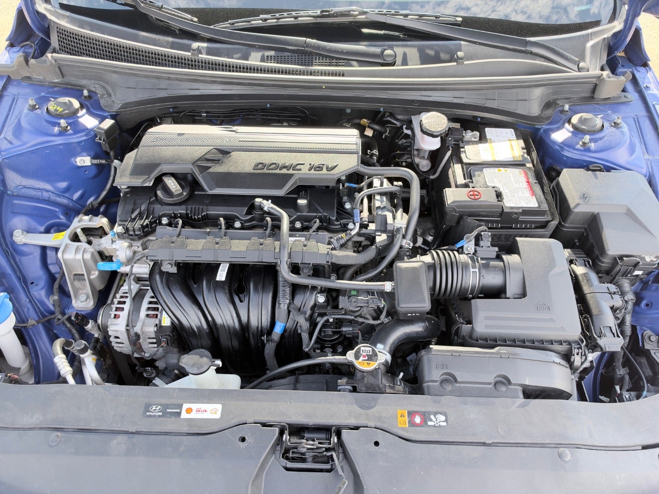 2025 Hyundai Elantra SE