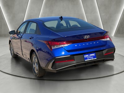 2025 Hyundai Elantra SE