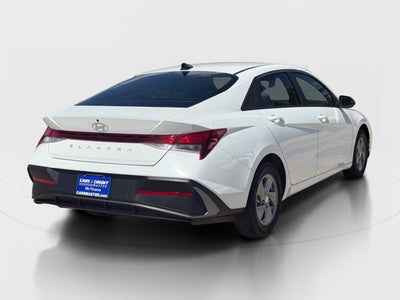 2025 Hyundai Elantra SE