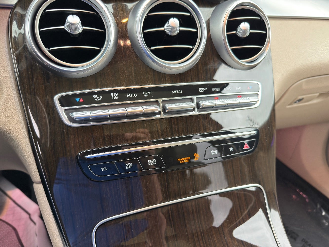 2021 Mercedes-Benz GLC-Class GLC 300