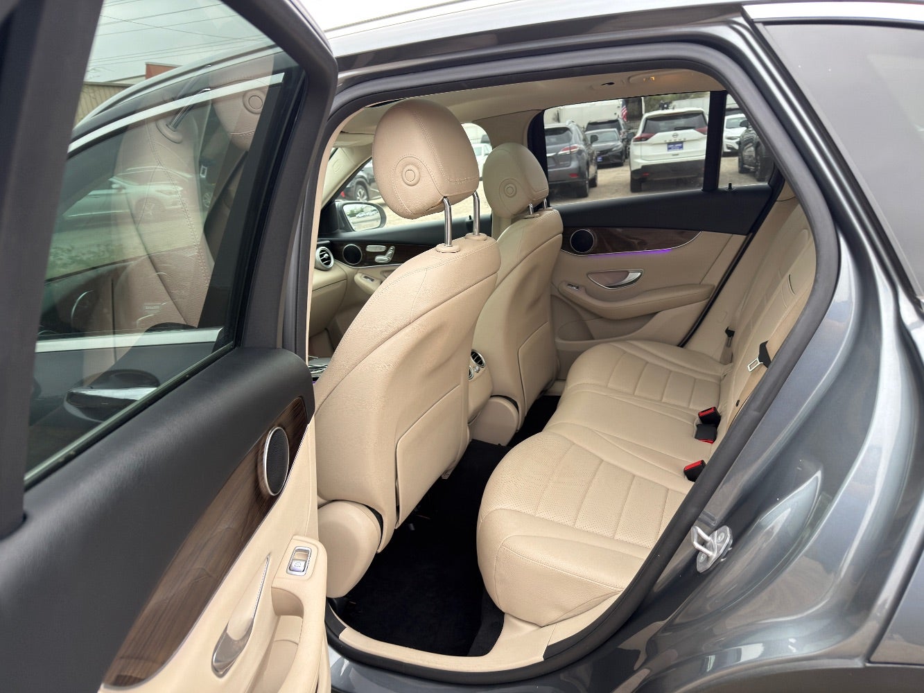 2021 Mercedes-Benz GLC-Class GLC 300