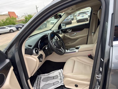 2021 Mercedes-Benz GLC-Class GLC 300