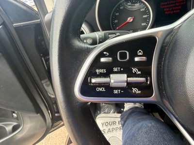 2021 Mercedes-Benz GLC-Class GLC 300