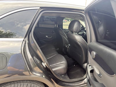 2021 Mercedes-Benz GLC-Class GLC 300