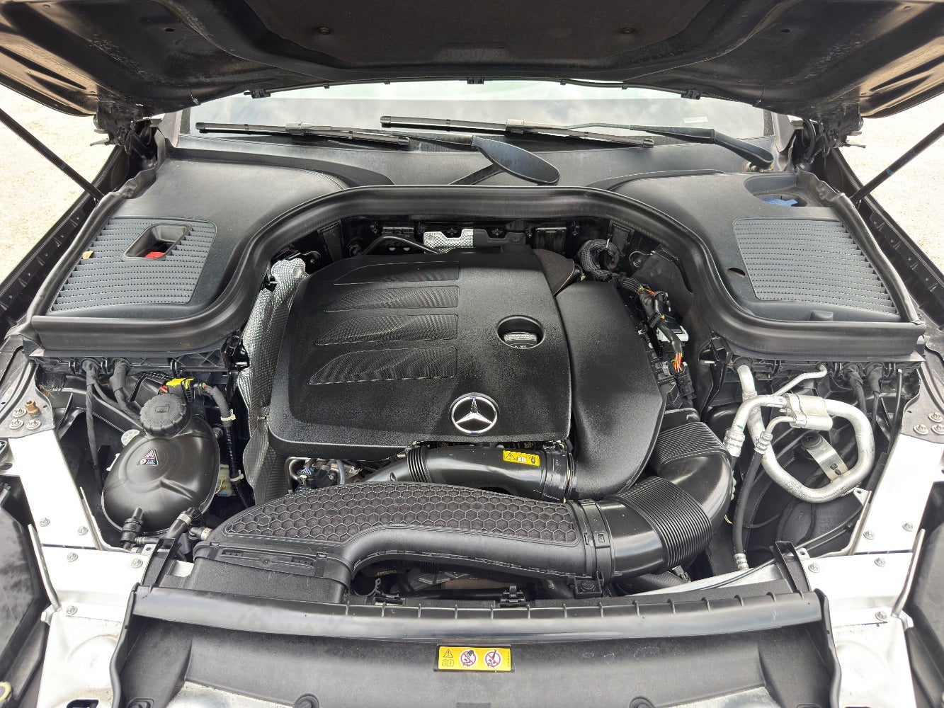 2021 Mercedes-Benz GLC-Class GLC 300