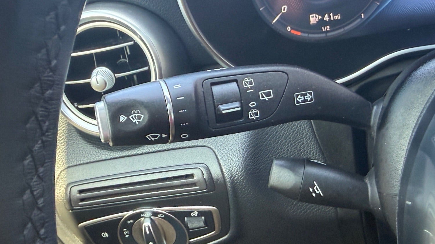 2022 Mercedes-Benz GLC-Class GLC 300