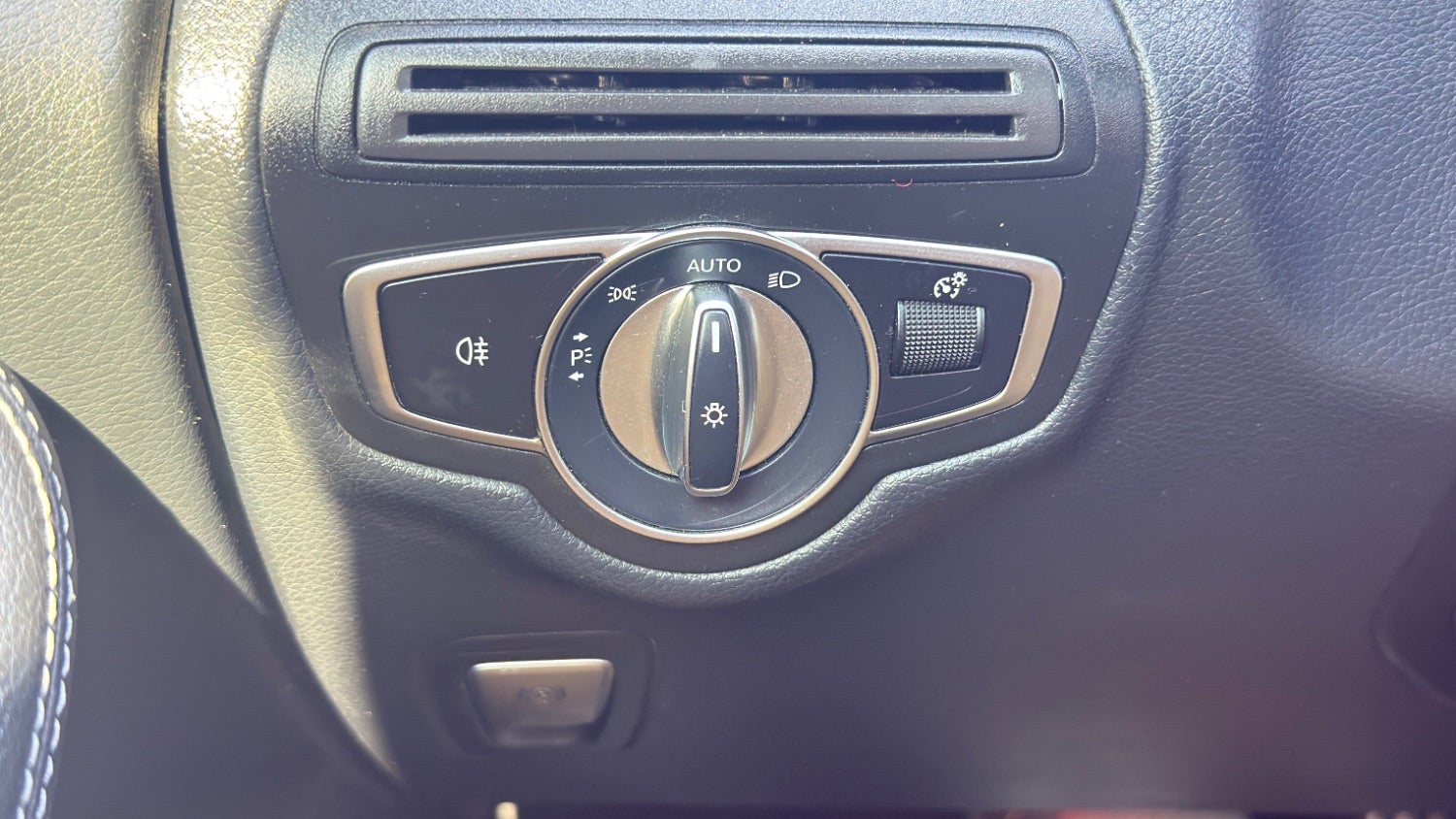 2022 Mercedes-Benz GLC-Class GLC 300