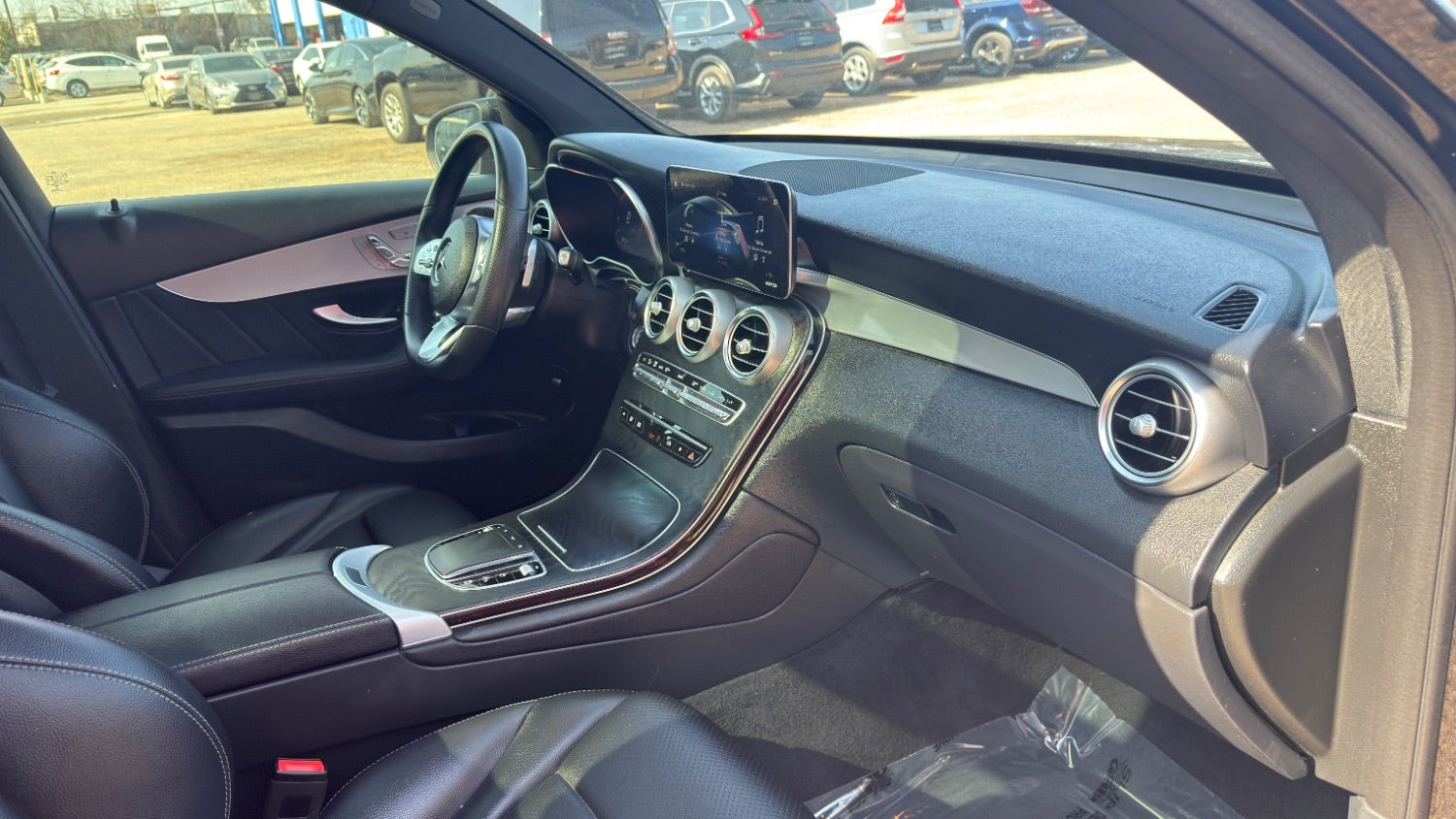 2022 Mercedes-Benz GLC-Class GLC 300