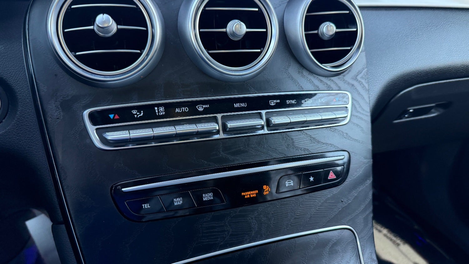 2022 Mercedes-Benz GLC 300 SUV