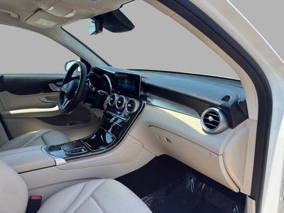 2022 Mercedes-Benz GLC-Class GLC 300