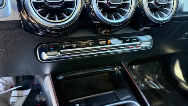 2022 Mercedes-Benz GLB-Class GLB 250