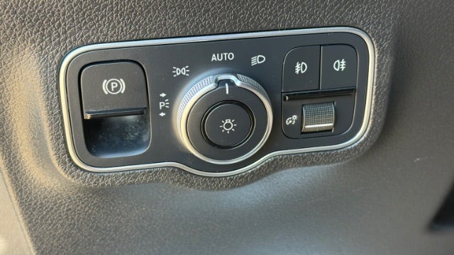 2022 Mercedes-Benz GLB-Class GLB 250