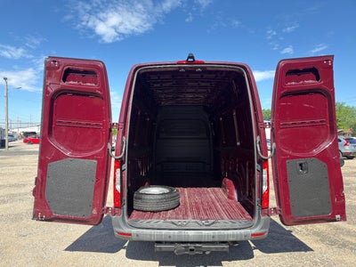 2022 Mercedes-Benz Sprinter 2500 High Roof I4