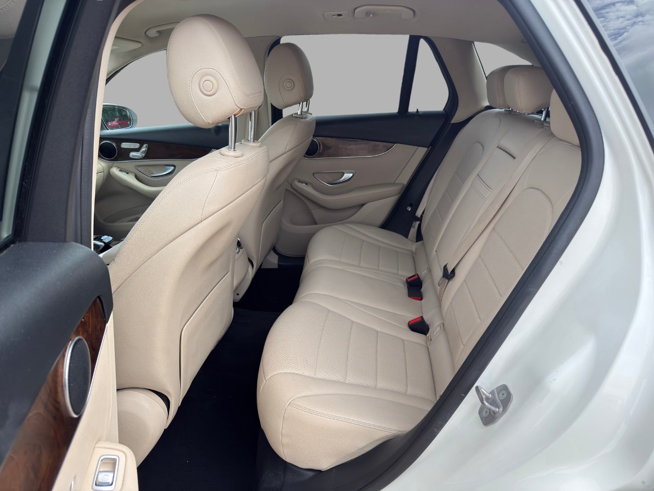 2017 Mercedes-Benz GLC-Class GLC 300
