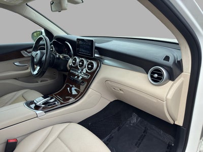 2017 Mercedes-Benz GLC-Class GLC 300
