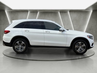 2017 Mercedes-Benz GLC-Class GLC 300