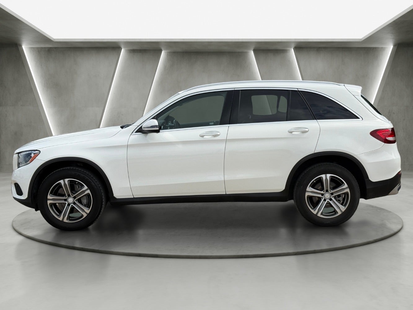 2017 Mercedes-Benz GLC-Class GLC 300