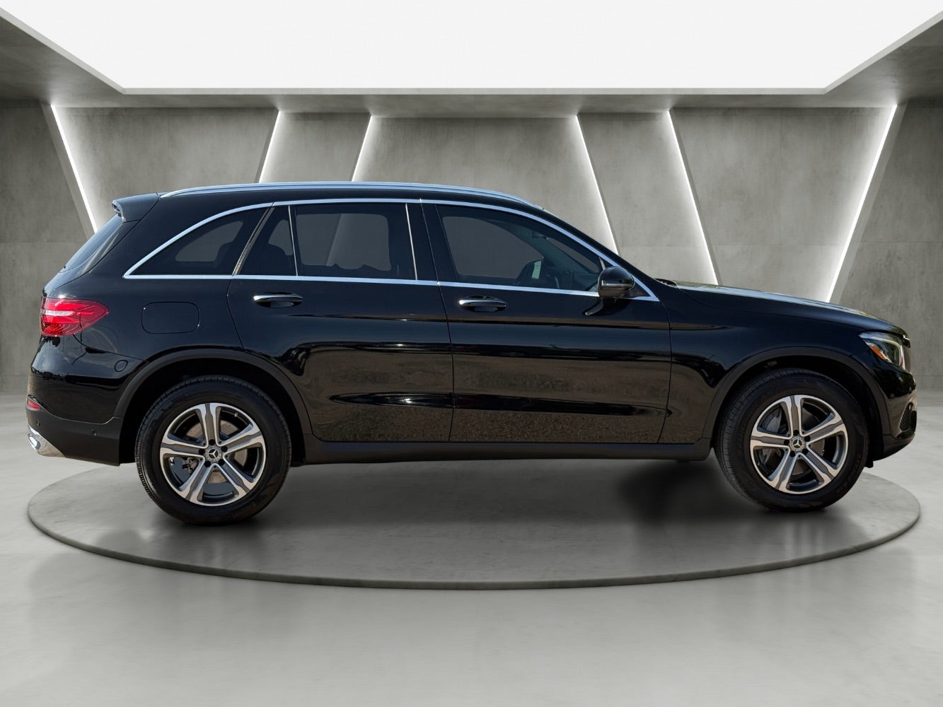 2018 Mercedes-Benz GLC-Class GLC 300
