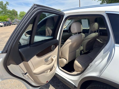 2018 Mercedes-Benz GLC-Class GLC 300