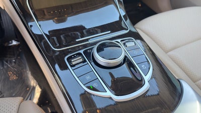 2019 Mercedes-Benz GLC-Class GLC 300