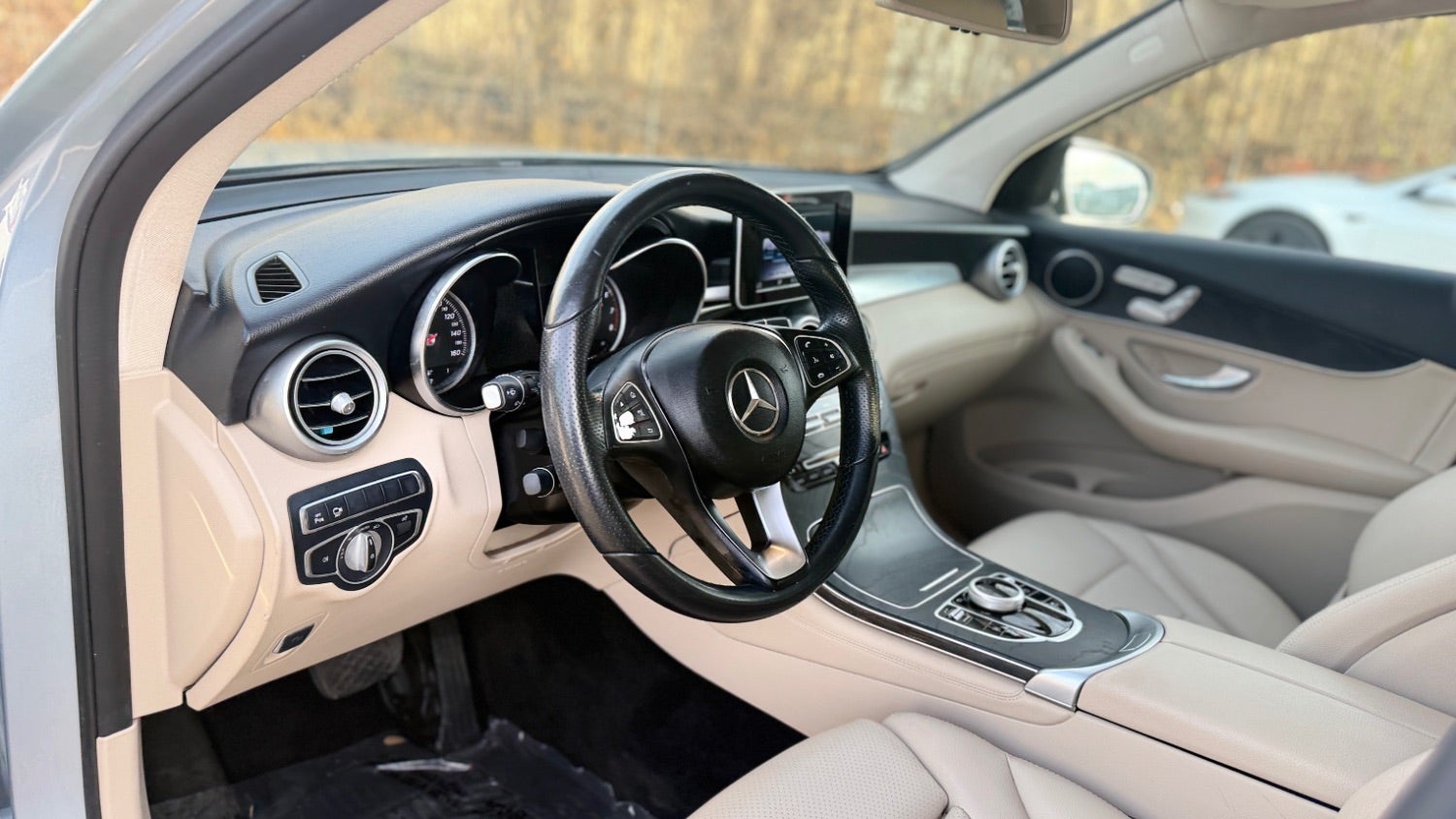2018 Mercedes-Benz GLC-Class GLC 300