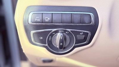 2018 Mercedes-Benz GLC-Class GLC 300