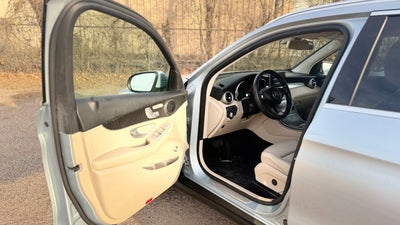 2018 Mercedes-Benz GLC-Class GLC 300