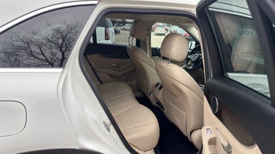 2019 Mercedes-Benz GLC-Class GLC 300