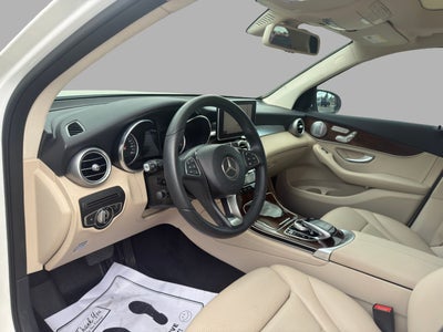 2017 Mercedes-Benz GLC-Class GLC 300