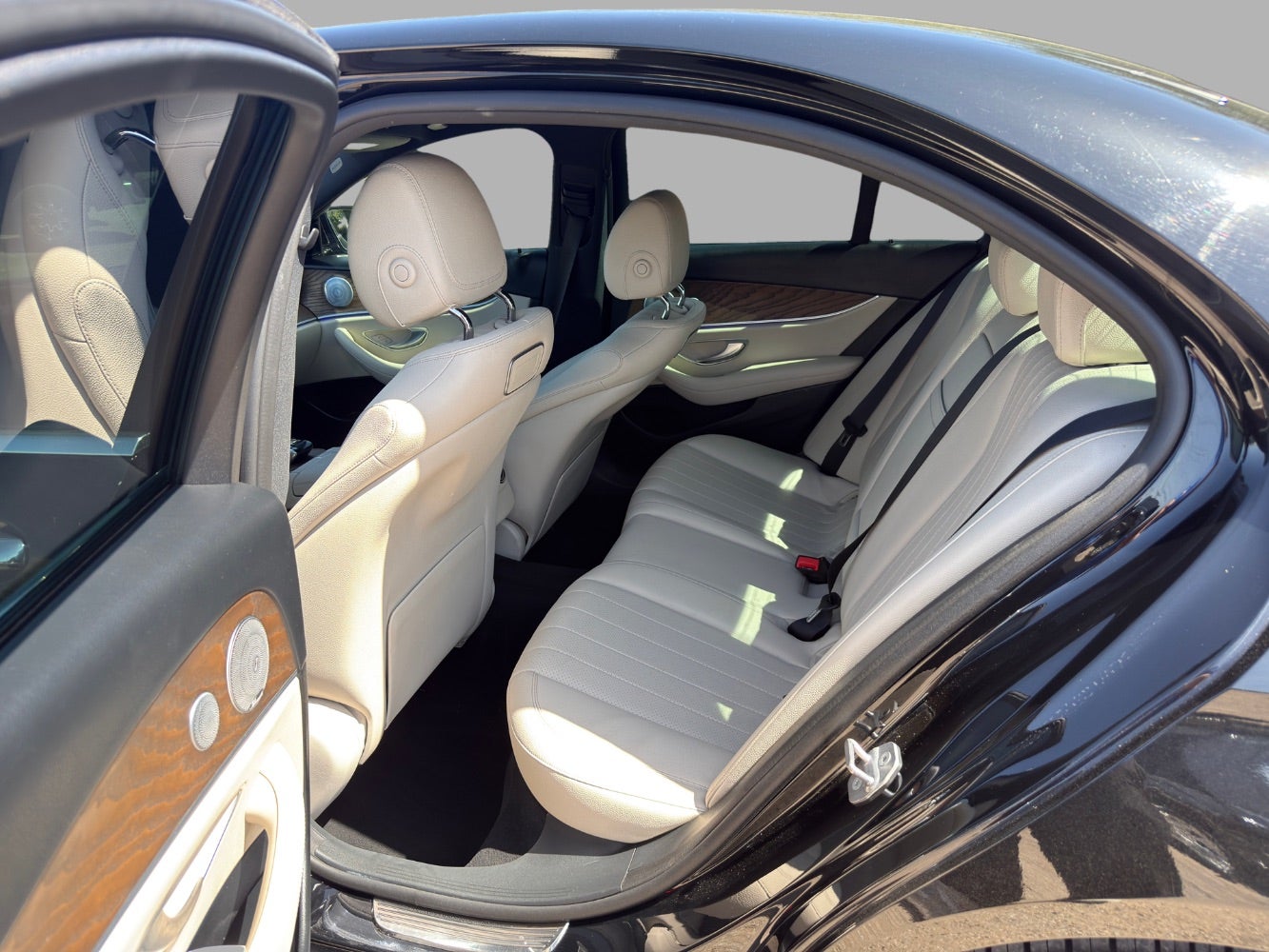 2018 Mercedes-Benz E-Class E 300 Luxury Sedan