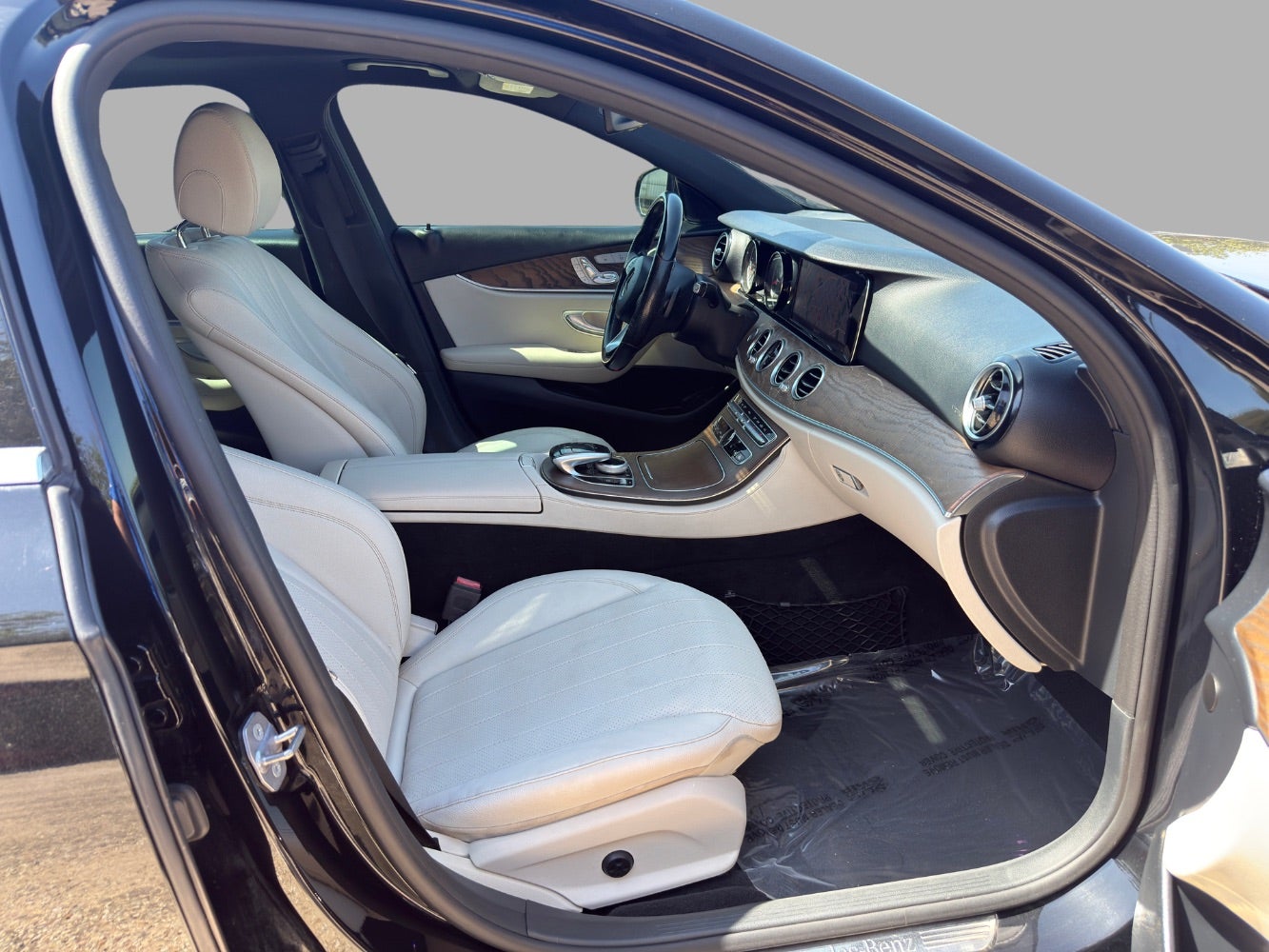 2018 Mercedes-Benz E-Class E 300 Luxury Sedan