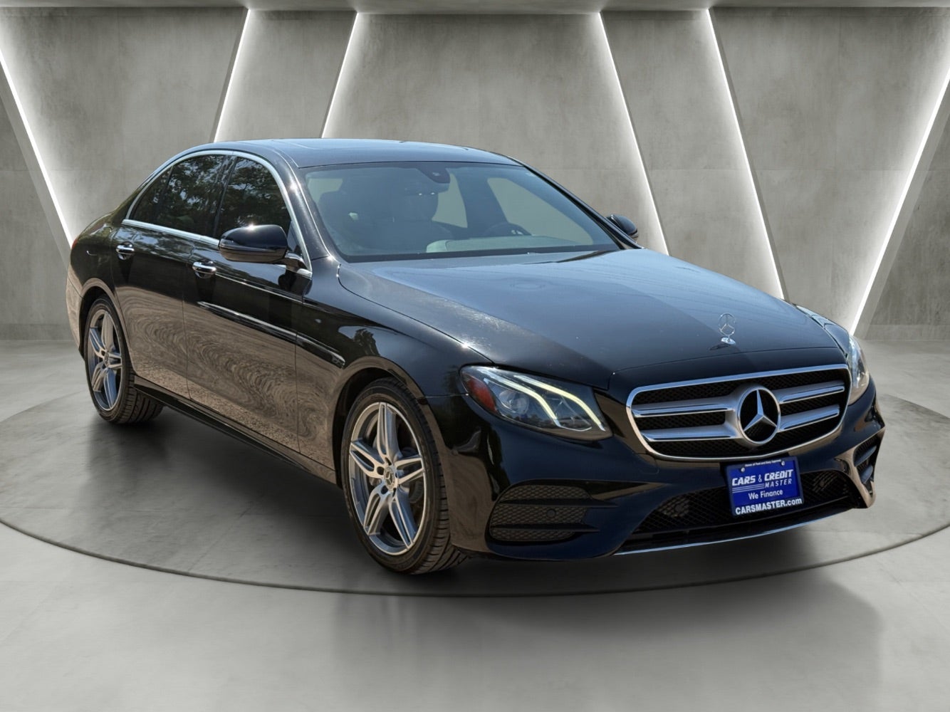 2018 Mercedes-Benz E-Class E 300 Luxury Sedan