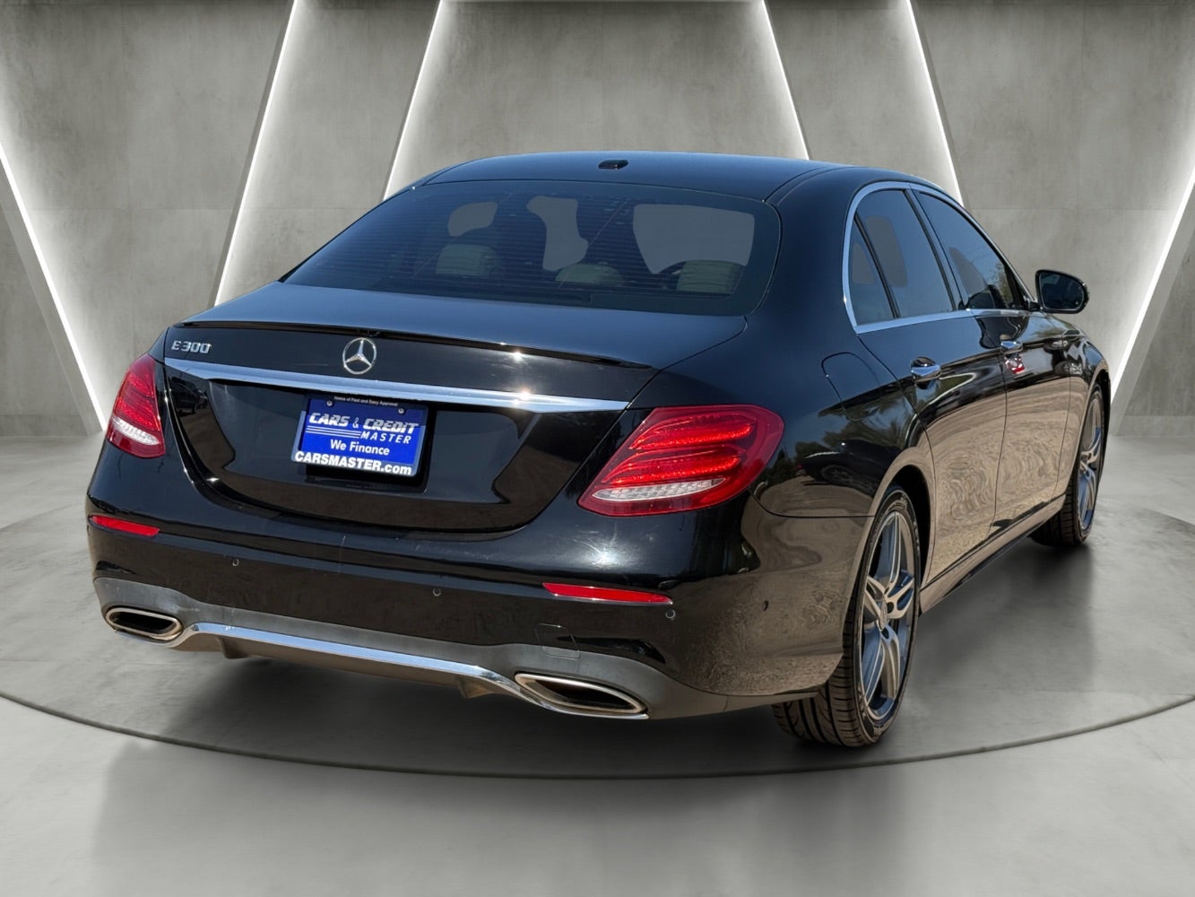 2018 Mercedes-Benz E-Class E 300 Luxury Sedan