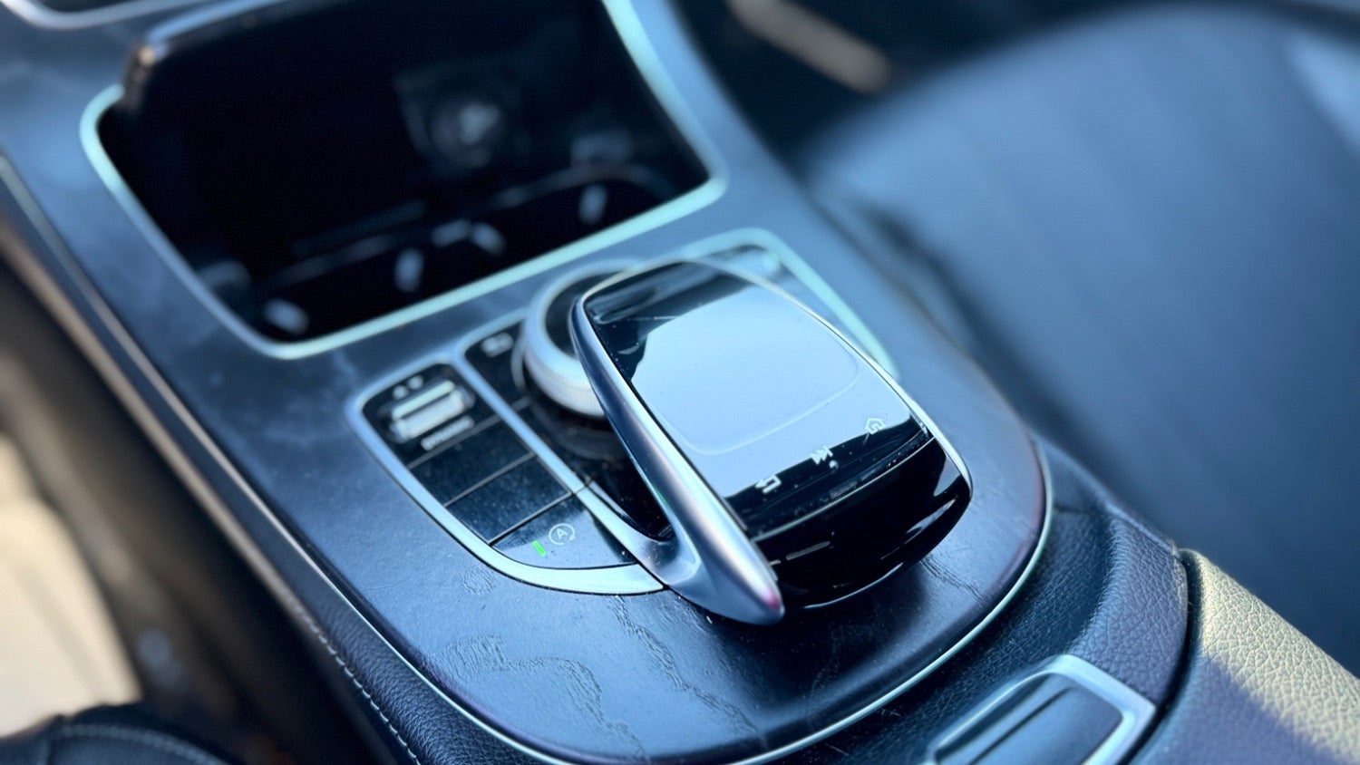 2019 Mercedes-Benz E-Class E 300